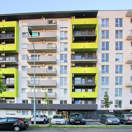 Apartament Prima Nufarul Ralu Oradea Ngoại thất bức ảnh
